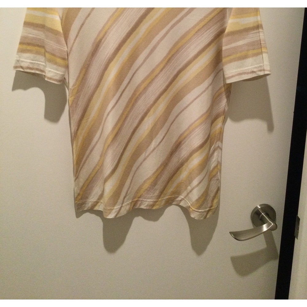 T shirt  manches courtes tons de jaune - bonne condition